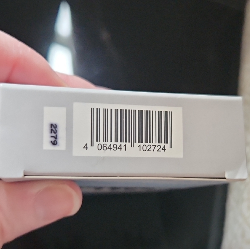 Limited Edition Lip Gloss Set by Kylie Cosmetics | Batman - Picture 10 of 10